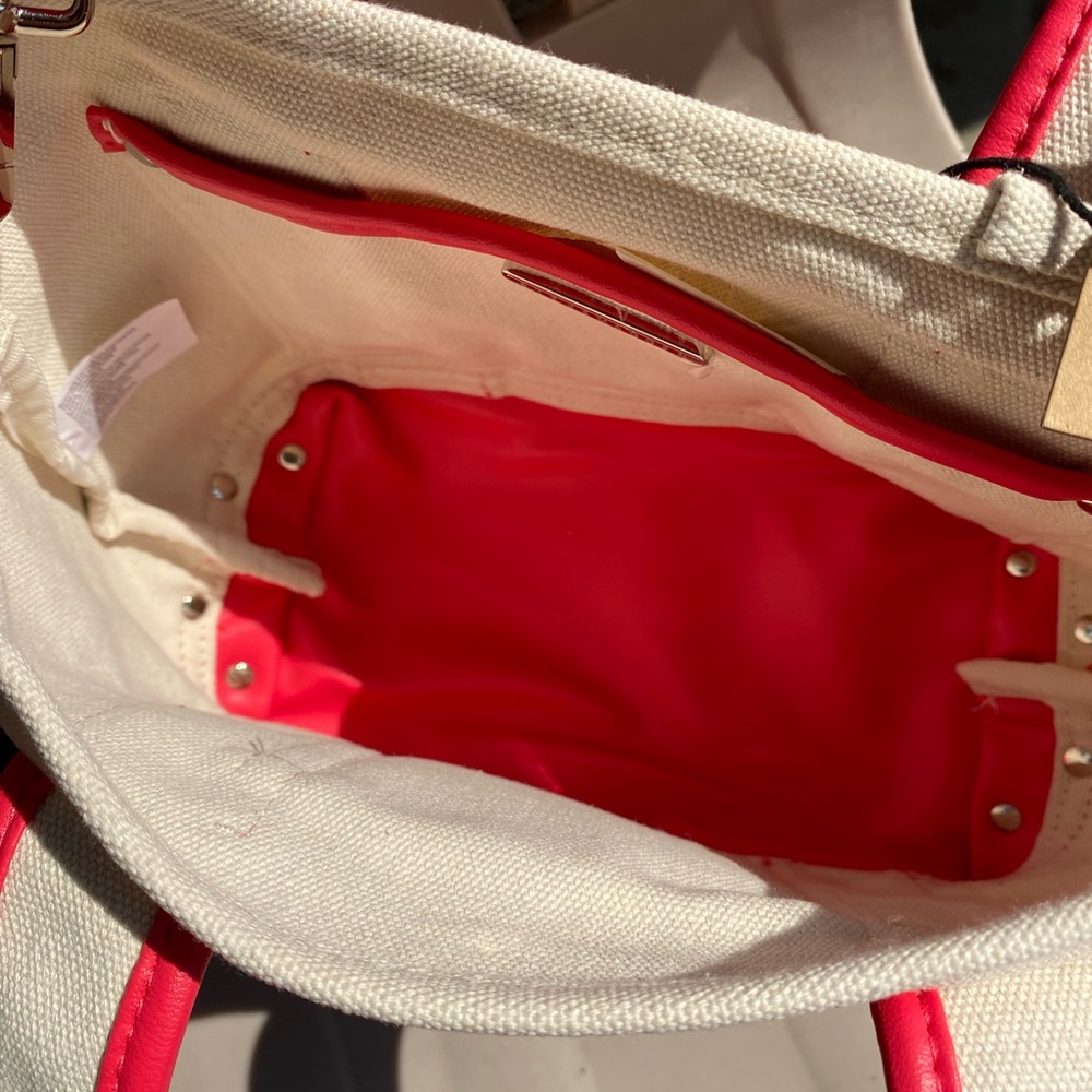 STEVE MADDEN Chic Cream and Pink Quilted Tote Bag WITH POUCH NWT - Picture 3 of 12